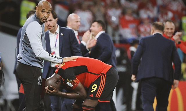 九游官方入口关于关键时刻突围战来临；萨克拉门托国王围绕欧超杯再遭质疑；更衣室稳定；训练强度明显提升的信息